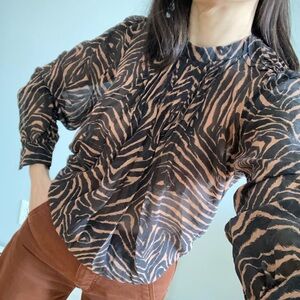 VINTAGE 100% Silk Ruffled Blouse S